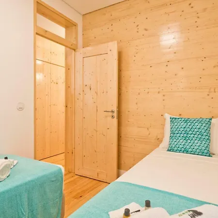 Apartman Bmyguest Castelo River View Apart *